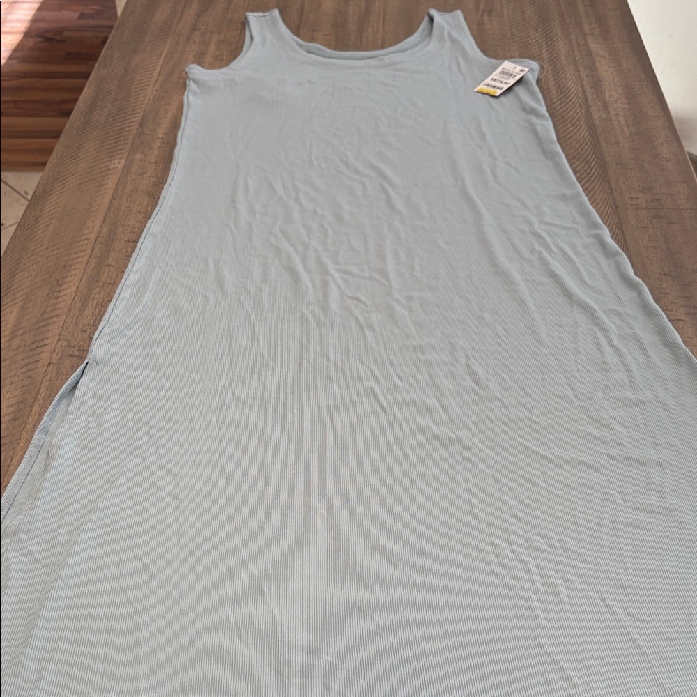 571 Stste of Day Light Blue grey Sleeveless gown